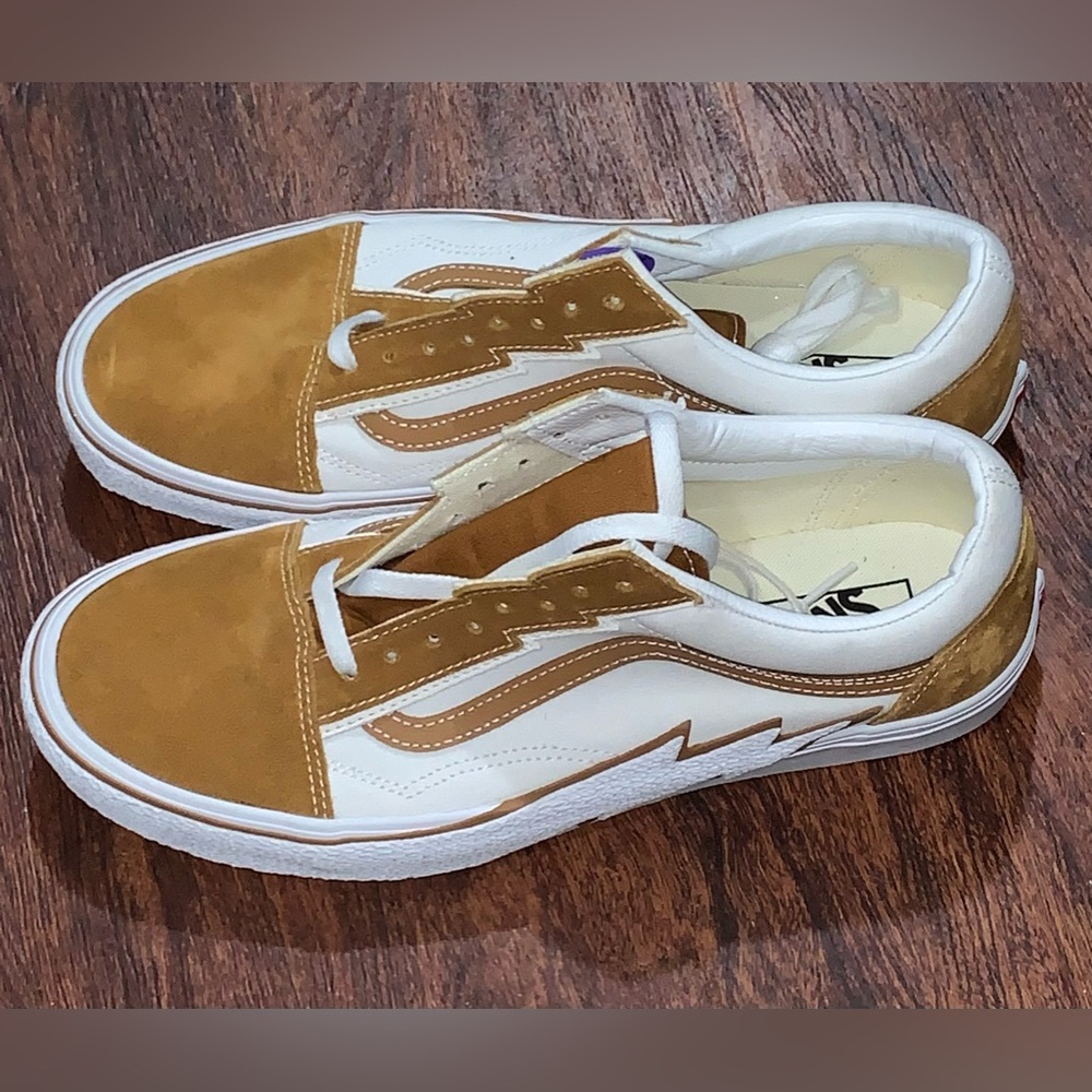 Vans new shoes - Picture 3 of 14